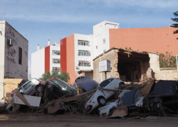 Europe funds €900m recovery effort for flood-hit Spain Europe funds €900m recovery effort for flood-hit Spain