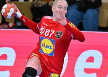 European Championship opener LIVE: Austria meets Slovakia European Championship opener LIVE: Austria meets Slovakia