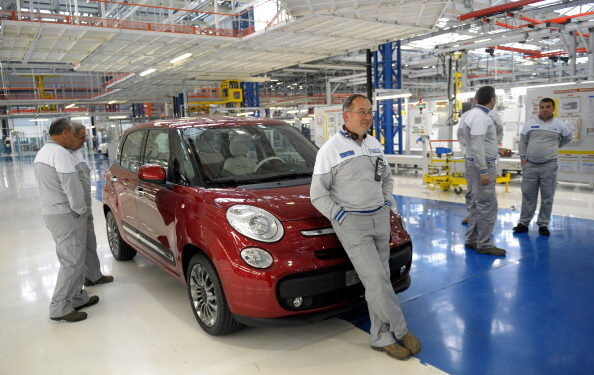 European auto industry in serious crisis – Workers at Kragujevac factory scared for their jobs