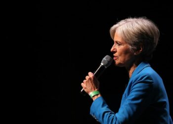 Europe’s Greens ask Jill Stein to pull out of US election to prevent Trump victory – POLITICO Europe’s Greens ask Jill Stein to pull out of US election to prevent Trump victory – POLITICO
