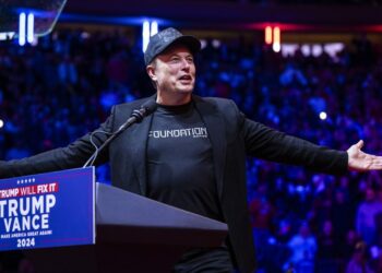 Europe’s richest man Bernard Arnault is suing X owner Elon Musk Europe’s richest man Bernard Arnault is suing X owner Elon Musk