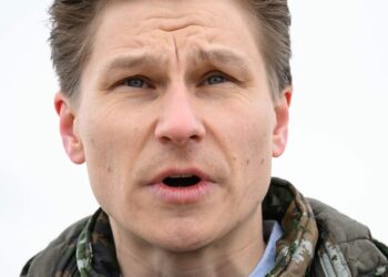 Finland urges NATO, EU to shield critical networks after undersea cables damaged – POLITICO Finland urges NATO, EU to shield critical networks after undersea cables damaged – POLITICO