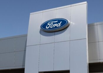 Ford to axe 4,000 jobs in Europe