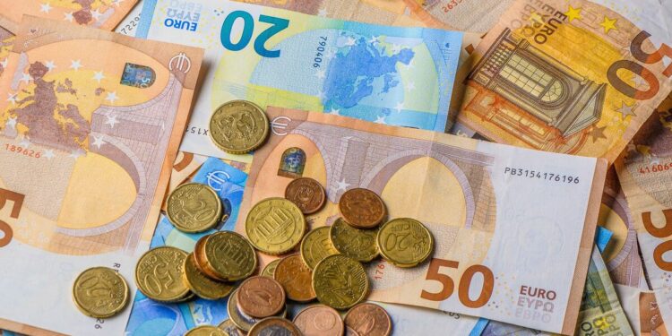 Full list of European countries that don’t use the Euro – those in and out of the EU | World | News