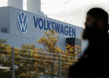 Germany’s industrial bloodbath leaves politicians fumbling for answers – POLITICO Germany’s industrial bloodbath leaves politicians fumbling for answers – POLITICO