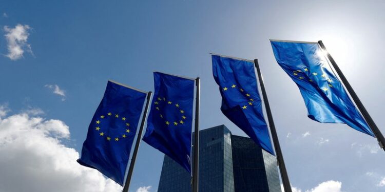 Greece sets up fund to decarbonise its islands, reduce hefty fuel imports