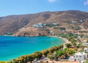 Greek island could be ‘wrecked’ new cruise ship tourism | Travel News | Travel