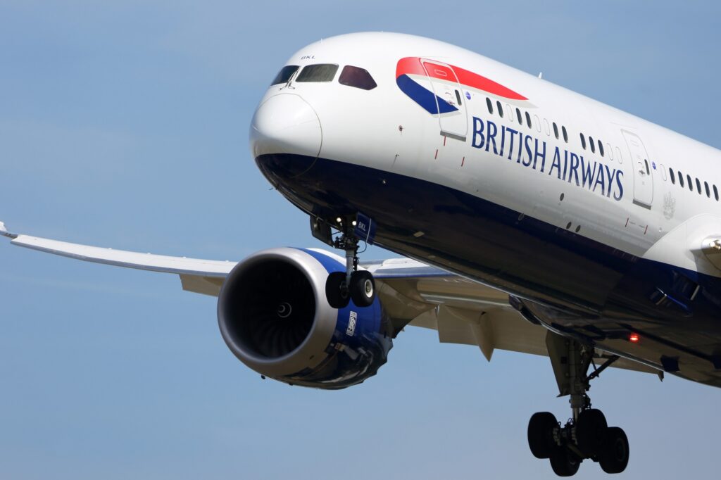 IT outage temporarily halts British Airways operations