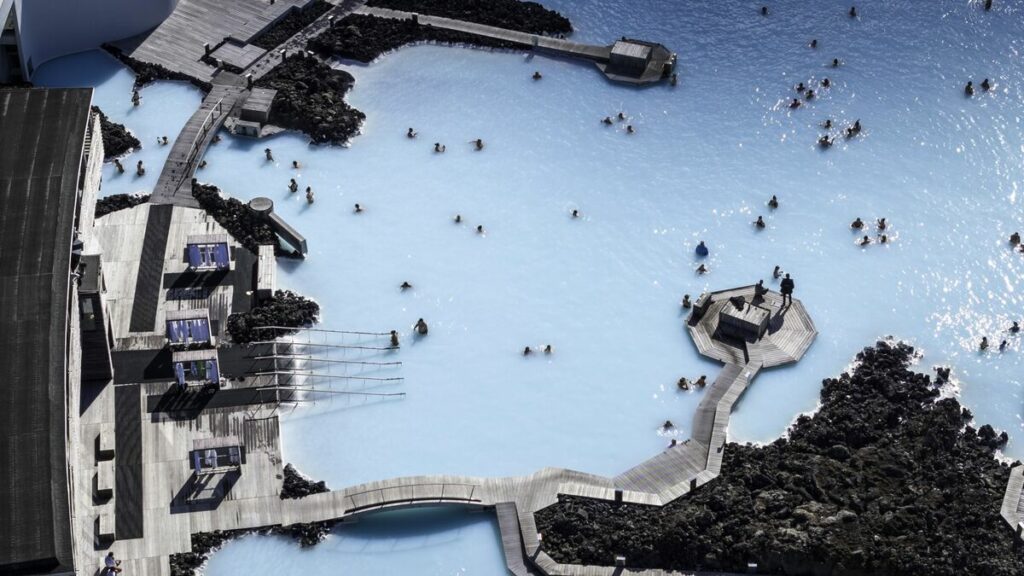 Iceland Statistics Body Sees Economy Grinding to a Halt in 2024