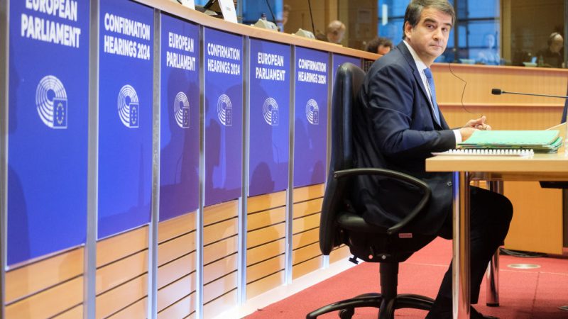 Italy divided over Fitto securing a European Commission spot – Euractiv