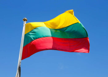 Lithuania allocates €5 million for solar power plants in Ukraine