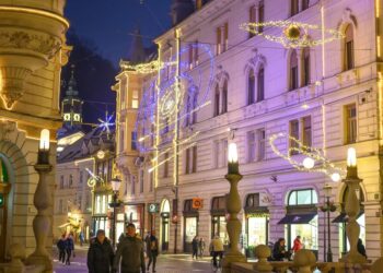 Little-known European capital city is ‘like a fairy tale’ at Christmas and just 3h from UK | Travel News | Travel