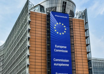 Malta poured €2 billion into EU budget since 2004 but received much more Malta poured €2 billion into EU budget since 2004 but received much more