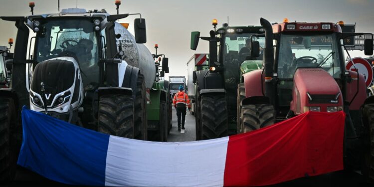 Mercosur deal ‘disastrous’ for French farmers — don’t do it, Barnier says – POLITICO