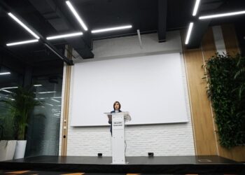 Moldova’s Sandu promises to bring change after narrow runoff win Moldova’s Sandu promises to bring change after narrow runoff win