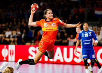 Netherlands almost caught out by Iceland in EHF EURO return
