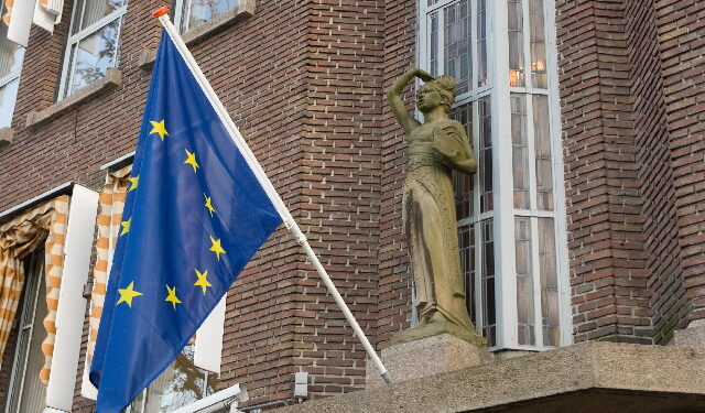 Netherlands fails EU budget test, only country to miss target