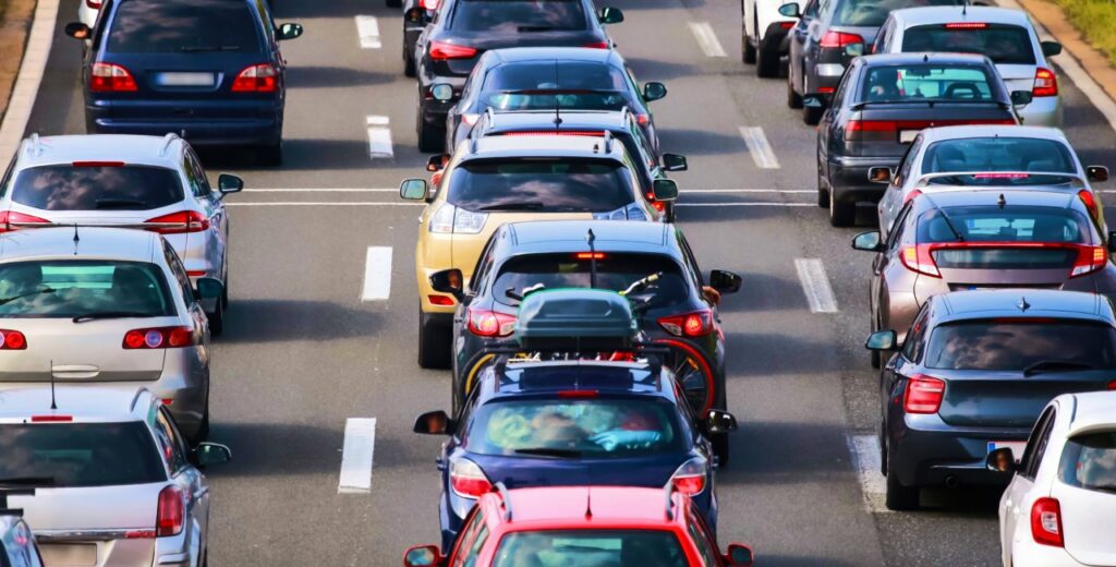 New study says Czechia is EU’s ‘most toxic’ country by car emissions