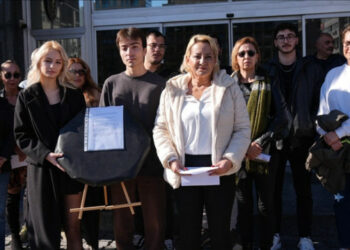 OPINION: Turkish students’ protests over visas for Italy: EU must resolve thorny issue of visa liberalization OPINION: Turkish students’ protests over visas for Italy: EU must resolve thorny issue of visa liberalization