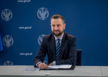 Poland invites Slovakia to join East Shield project