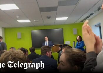 Pro-Palestine protesters bring Czech foreign minister’s UCL speech to abrupt end