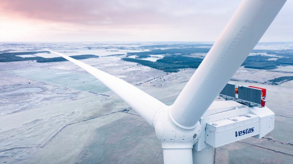 Replacing Russian gas with Chinese wind turbines: the challenge faced by Europe’s energy sector