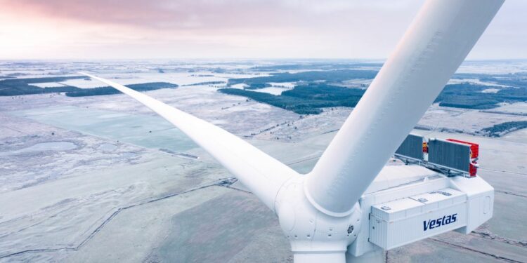 Replacing Russian gas with Chinese wind turbines: the challenge faced by Europe’s energy sector