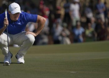 Rory McIlroy ends his year with another win in Dubai and a 6th title as Europe’s best Rory McIlroy ends his year with another win in Dubai and a 6th title as Europe’s best