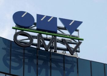 Russia halts gas supply to Austria in dispute, keeps EU flows