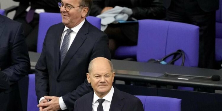 Scholz is clear to seek a 2nd term as German leader after defense minister rules out a run