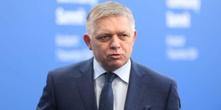 Slovak PM to visit Moscow on Putin’s invitation for 9 May celebrations