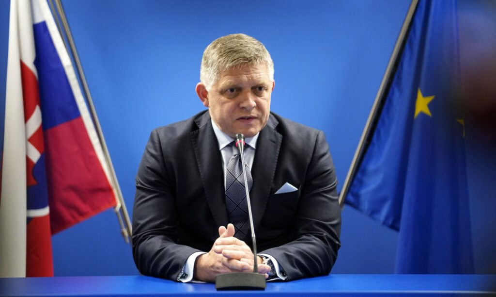 Slovakia’s Fico Questions Trump’s Ukraine Plan, Urges Reduced Western Aid