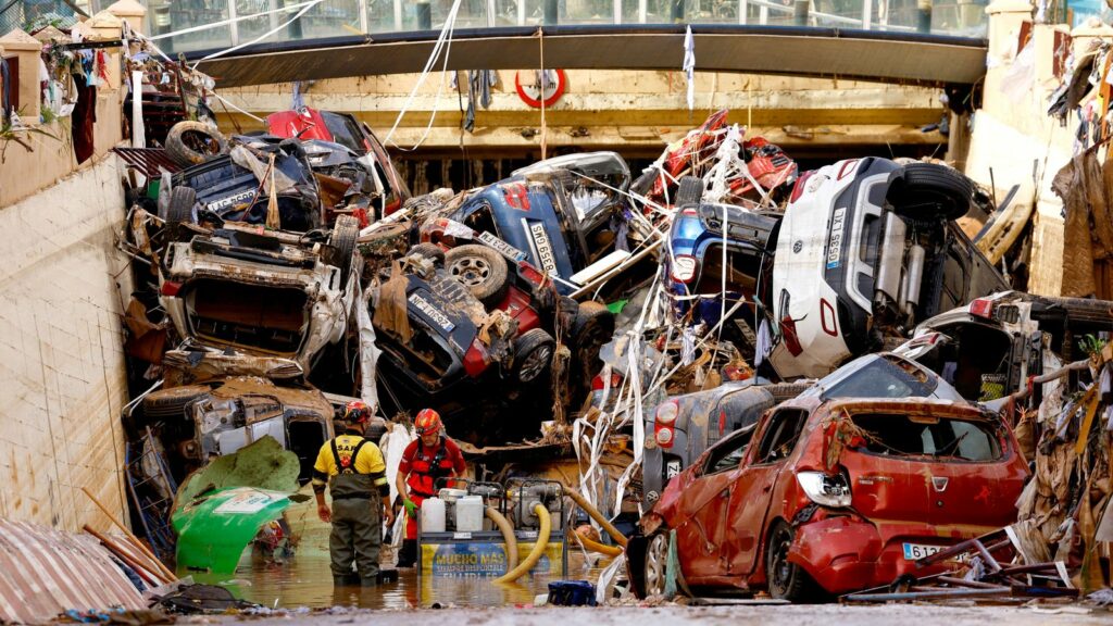 Spain floods latest: Number of people killed rises to at least 205; former Valencia footballer among the dead | World News