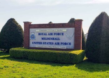 Strange Drones Have Been Buzzing US Air Force Bases in the United Kingdom