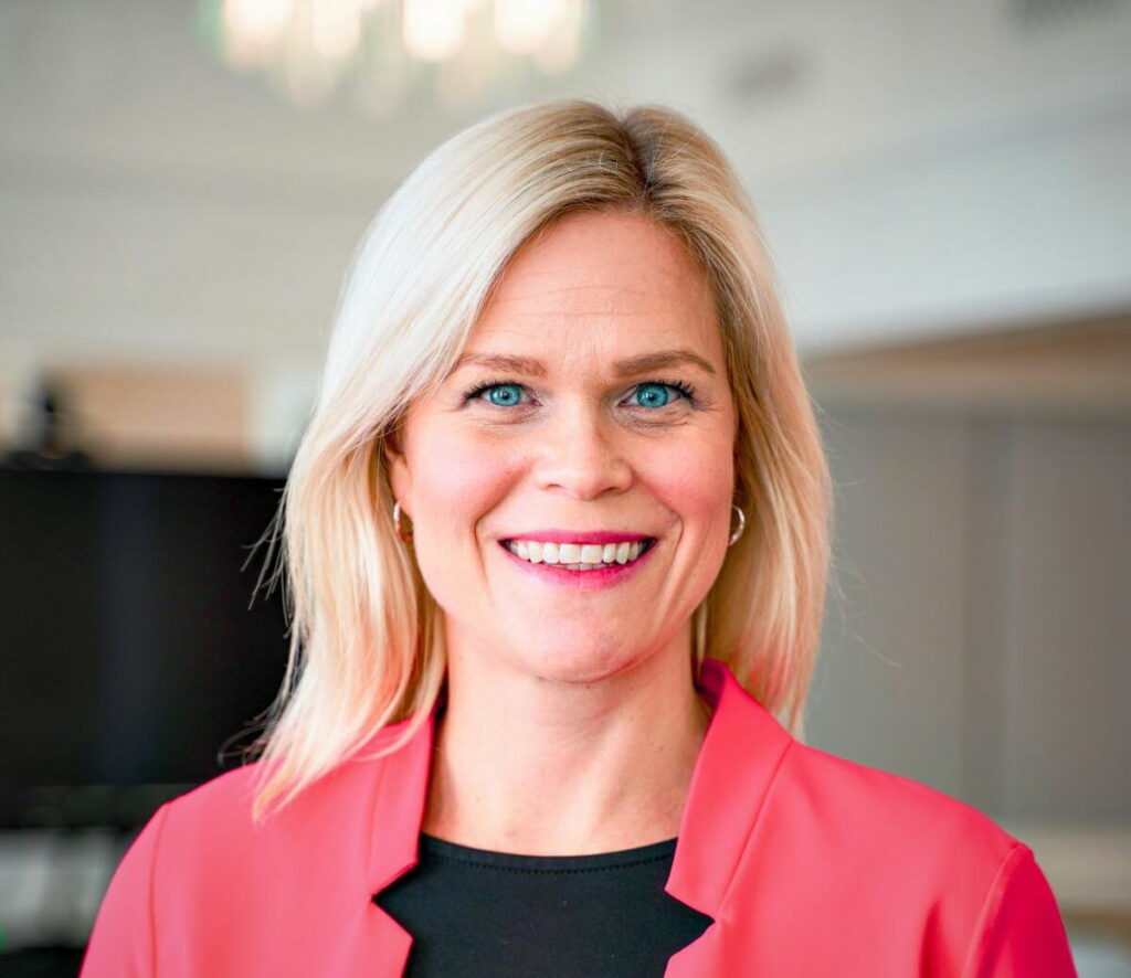 Swedish minister admits bananaphobia « Euro Weekly News