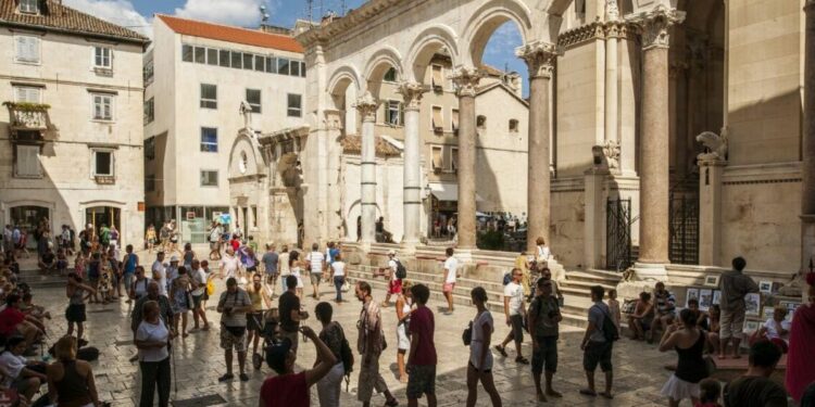 The beautiful European city loved by Brits that’s had enough of ‘drunk tourists’ | World | News