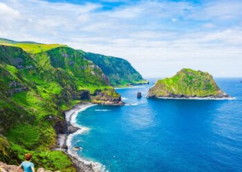 The stunning islands ‘that are Europe’s Bora Bora’ and most tourists still haven’t visited | Travel News | Travel