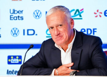 Towards an easy draw for the Blues