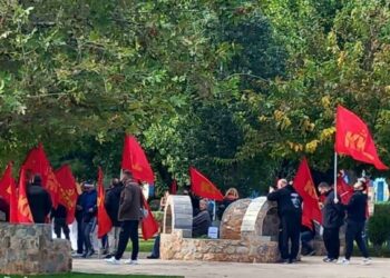 Unknown people with Communist flags attack Ukrainian gathering in Greece Unknown people with Communist flags attack Ukrainian gathering in Greece