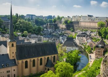 Walkable country in Europe is one of the ‘safest in the world’ with free public transport | Travel News | Travel