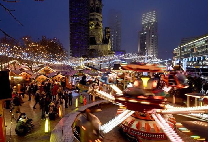 10 Best Christmas Markets in Europe 2024: Family Hotspots