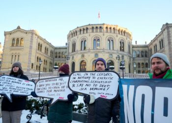 Norway stops planned seabed mining for a year Norway stops planned seabed mining for a year