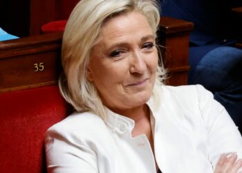 For France’s Le Pen, it’s Barnier now, maybe Macron next – POLITICO For France’s Le Pen, it’s Barnier now, maybe Macron next – POLITICO