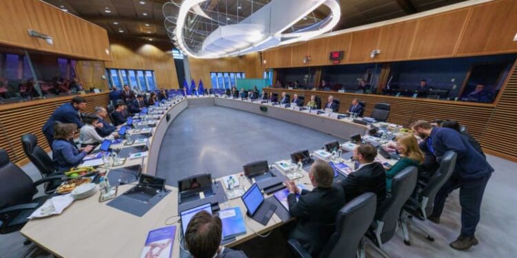 New EU Commission takes office amid multiple challenges and tensions