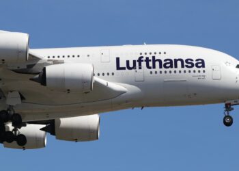 Los Angeles International Airport’s Huge Operation By 19 European Airlines Los Angeles International Airport’s Huge Operation By 19 European Airlines