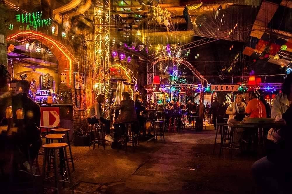 szimpla kert budapest