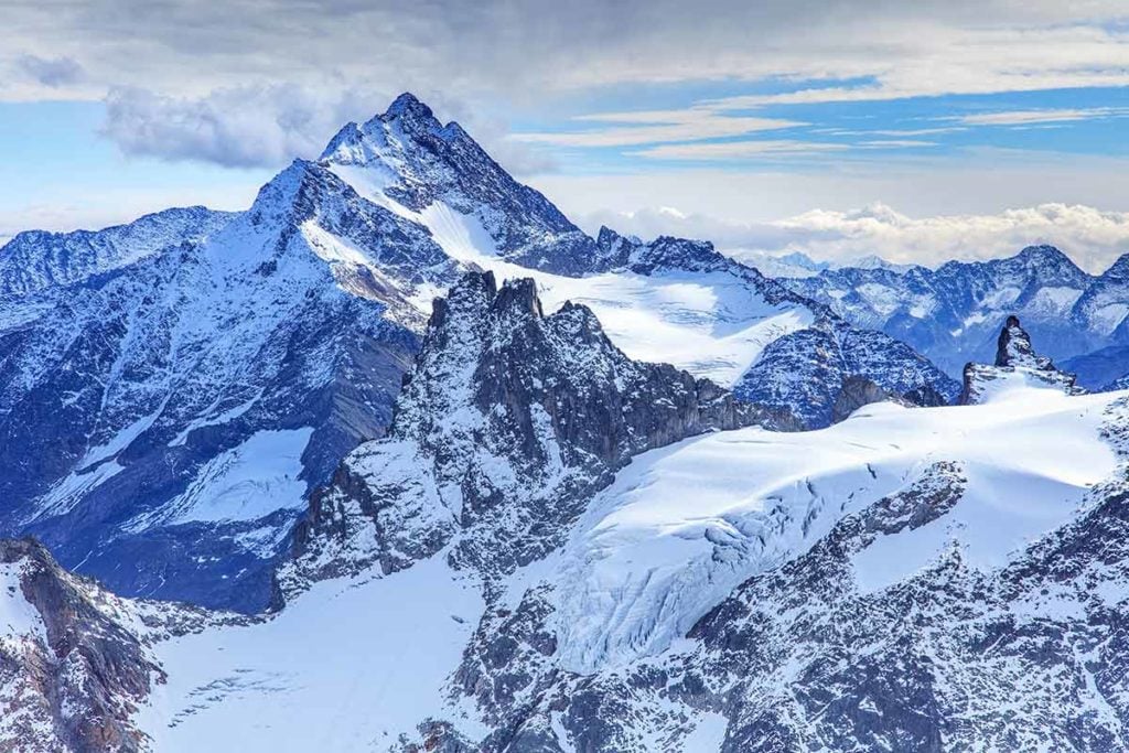 landmarks in switzerland titlis