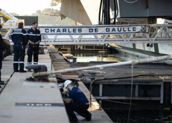 How France’s political crisis threatens military expenditures – POLITICO How France’s political crisis threatens military expenditures – POLITICO