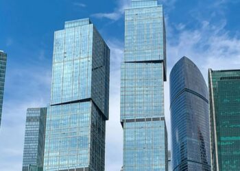 Is THIS where Assad is in hiding? Tyrant’s family own lux apartments in Moscow skyscraper that was once Europe’s tallest Is THIS where Assad is in hiding? Tyrant’s family own lux apartments in Moscow skyscraper that was once Europe’s tallest