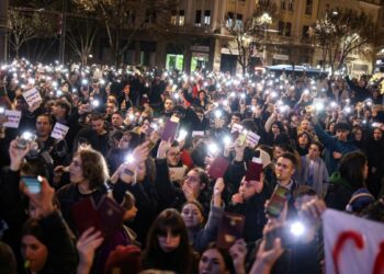 Serbian students refuse to end blockade over deadly station collapse Serbian students refuse to end blockade over deadly station collapse
